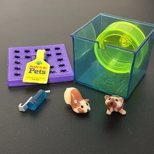 VTG Kenner 1992 Littlest Pet Shop Hurrying Hamster with Two Hamsters in House